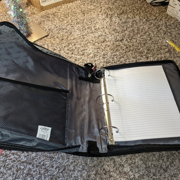 School Binder (Trapper Keeper) - Picture 5 of 7